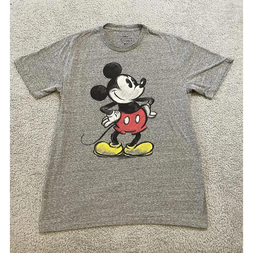 Disney Mickey Mouse T-Shirt Mens Large. Grey Classic Pose Short Sleeve Tee.